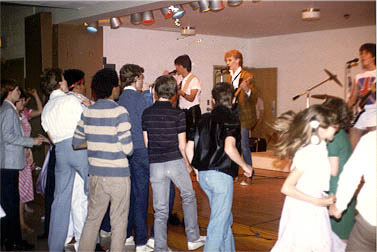 infiniti_1984_1
